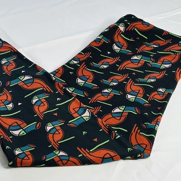 LulaRoe Leggings Tall & Curvy Cartoon Parrot Toucan Bird Animal Black Red 0708 - Picture 4 of 6